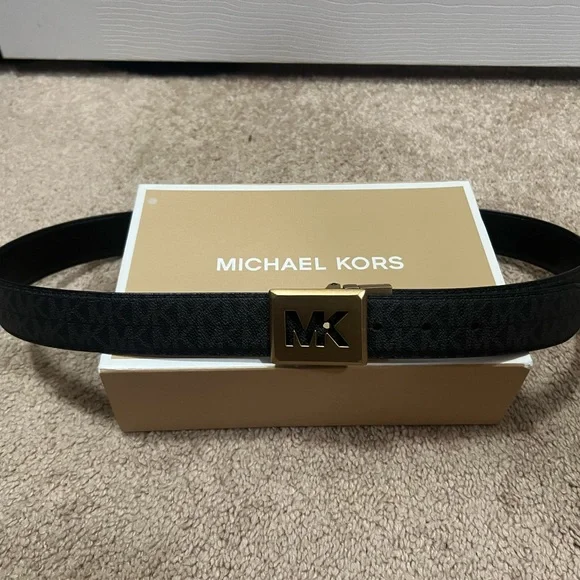 Michael Kors Black Belt with Gold MK Logo - Picture 2 of 2
